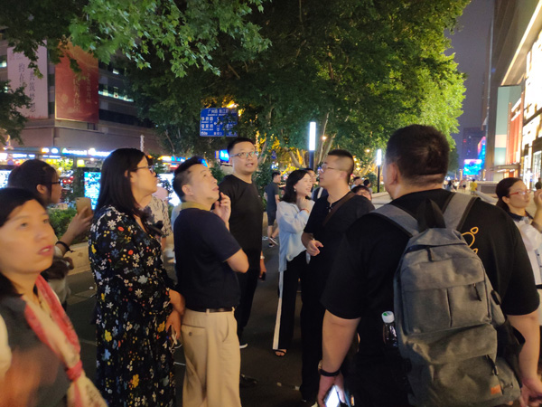濟南金昌公司設計團隊的自我提升 ——參加江海陽(yáng)老師的《城市照明規劃與設計》高研班(圖3)